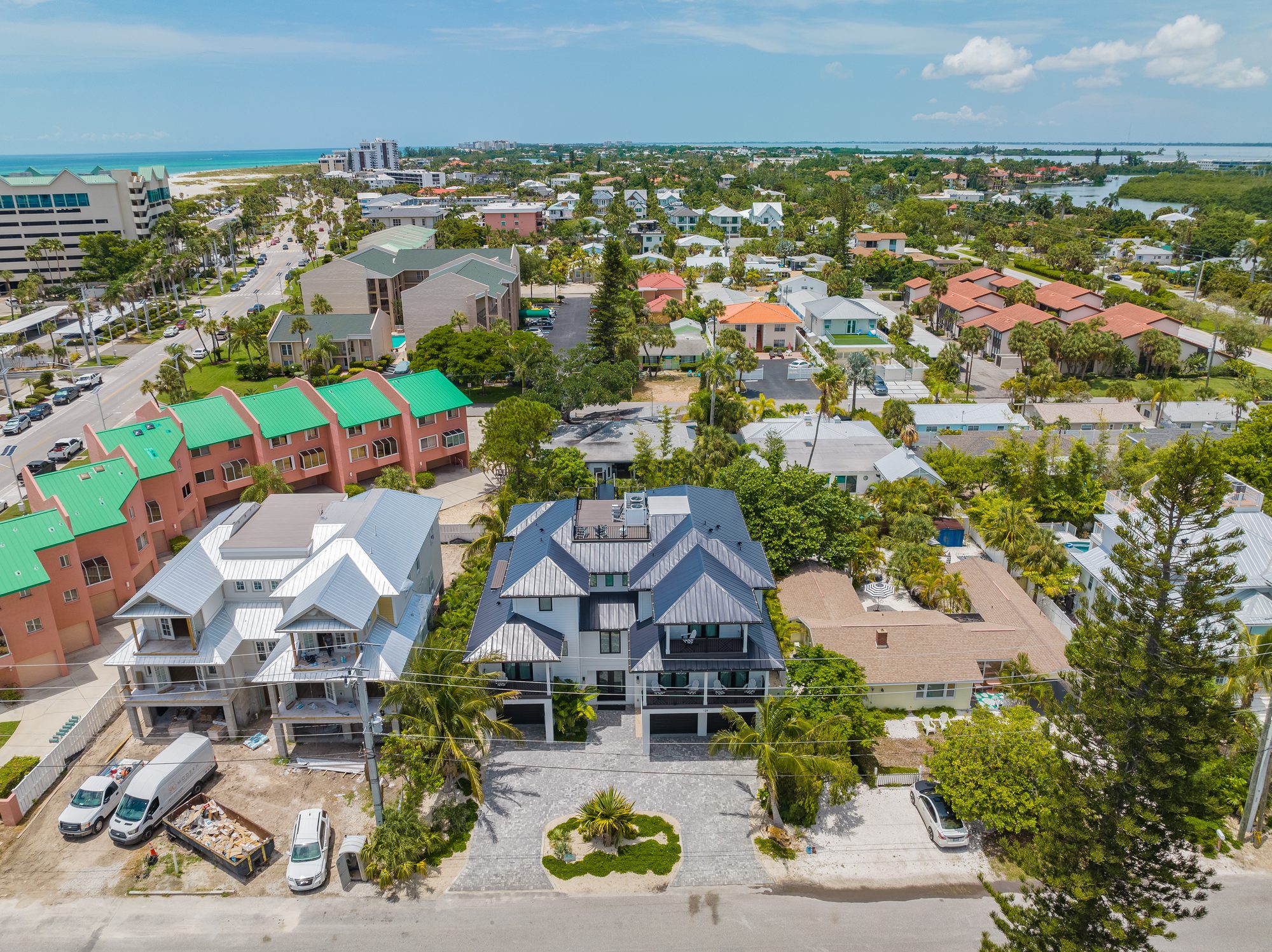 121 McKinley Dr