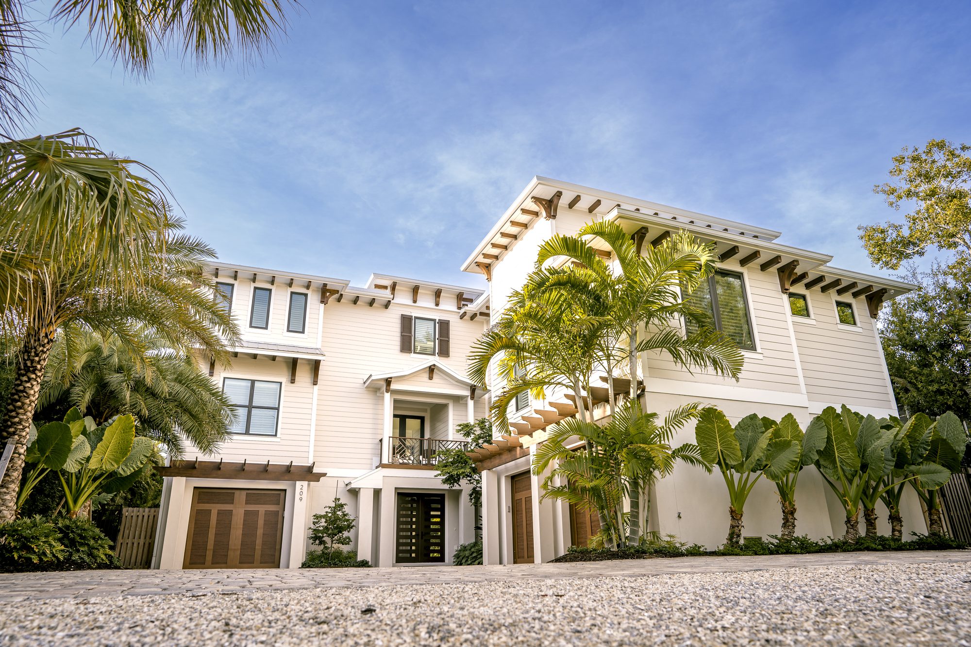209 Willow