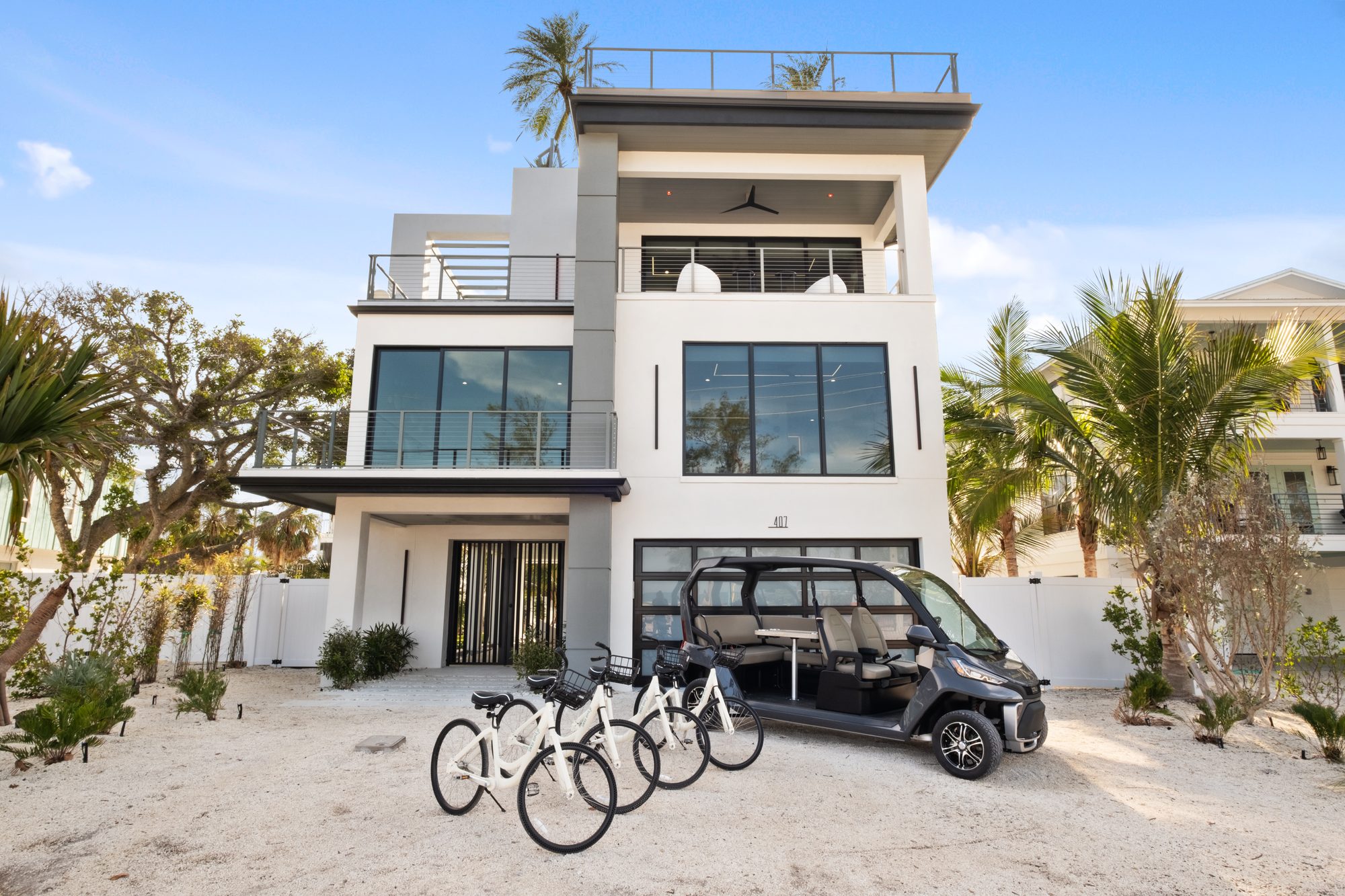 407 N Bay Blvd