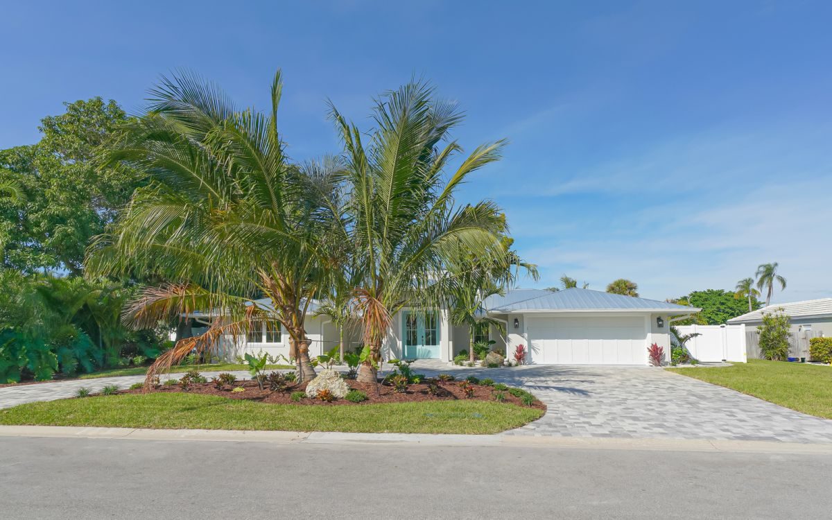 511 Spinnaker Ln