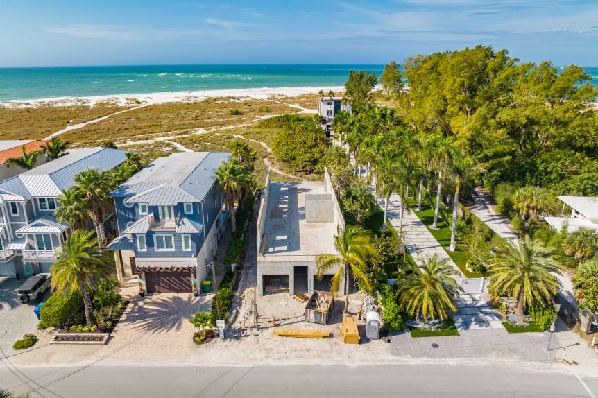 Custom home built by Eason Builder Group in coastal Florida